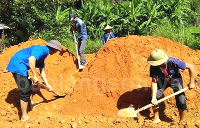 Gia đình nghèo đã được sẻ chia