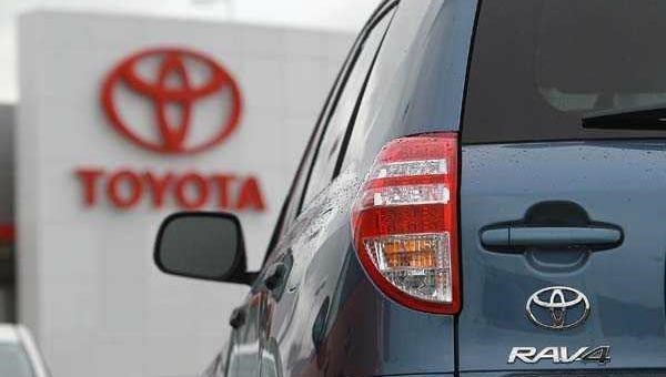 Toyota đặt mục tiêu đạt doanh số bán xe cao kỷ lục năm 2018