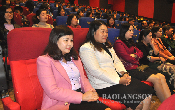 Khai mạc đợt phim kỷ niệm 187 năm ngày thành lập tỉnh Lạng Sơn và 109 năm ngày sinh đồng chí Hoàng Văn Thụ