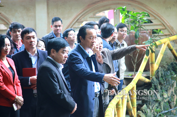 Chủ tịch UBND tỉnh kiểm tra công tác quản lý di tích danh thắng tại thành phố Lạng Sơn