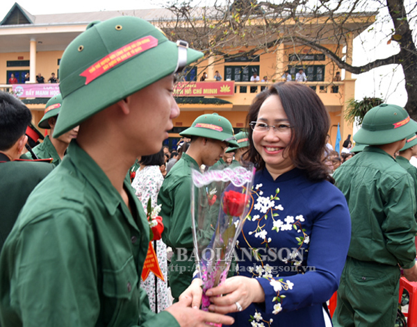 Lạng Sơn: 11 huyện, thành phố tổ chức giao nhận quân