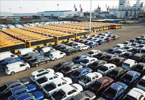 Tháng 5-2021, lượng ô tô nhập khẩu nguyên chiếc đạt 15.600 xe