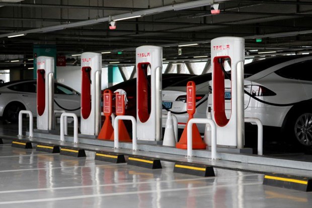 Tesla có kế hoạch mở mạng lưới trạm sạc cho các xe điện khác