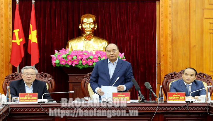 Chủ tịch nước Nguyễn Xuân Phúc thăm, làm việc tại Lạng Sơn