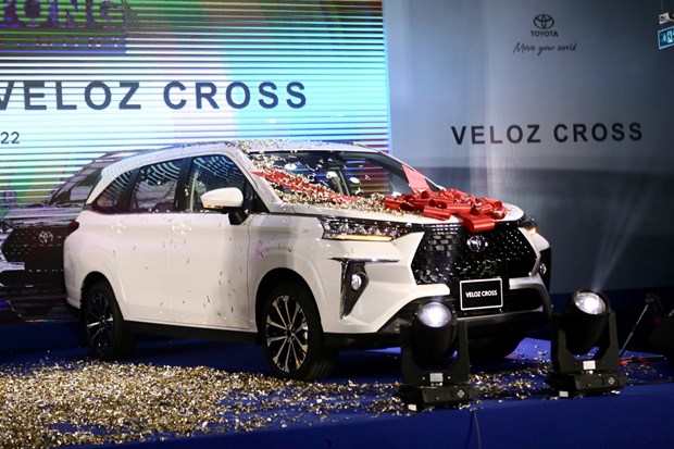 Toyota Việt Nam xuất xưởng xe Veloz Cross và Avanza Premio