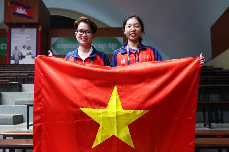 SEA Games 32: Đoàn thể thao Việt Nam có Huy chương Vàng đầu tiên