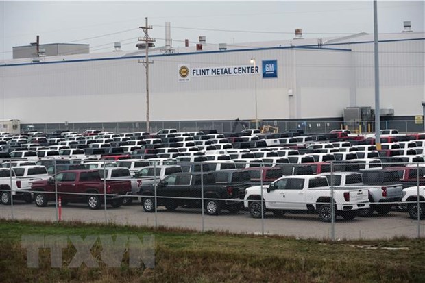GM gia hạn sản xuất xe tải và SUV chạy xăng thêm 10 năm