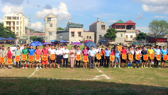 24 đội bóng tham gia giải bóng đá nam, nữ các câu lạc bộ huyện Lộc Bình năm 2023