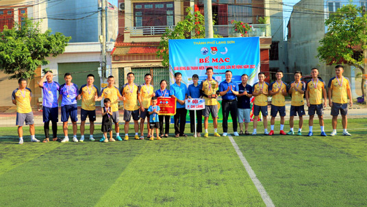 Bế mạc Giải bóng đá thanh niên thành phố Lạng Sơn mở rộng năm 2023
