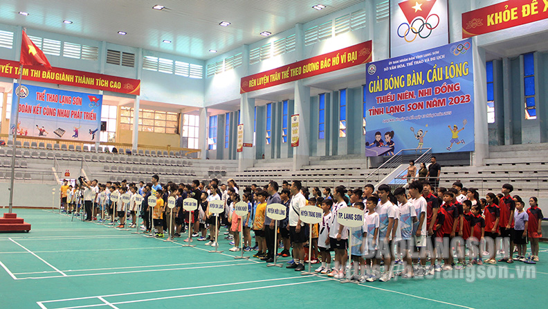 17 đoàn vận động viên tham dự giải bóng bàn, cầu lông thiếu niên, nhi đồng tỉnh năm 2023