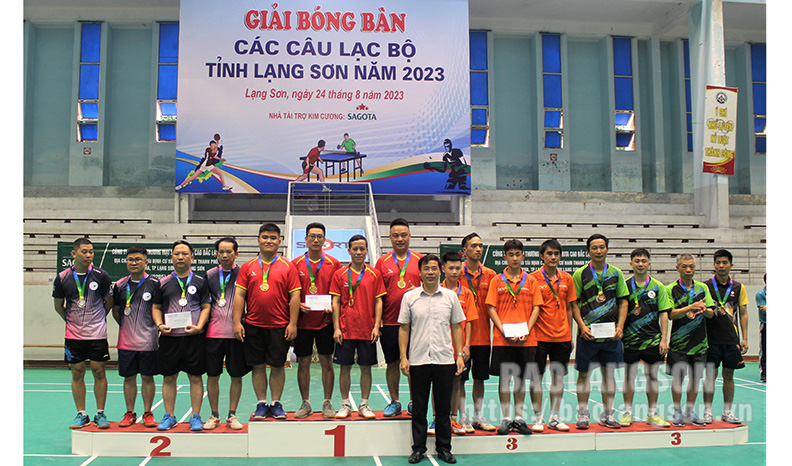 37 bộ huy chương được trao tại giải bóng bàn các câu lạc bộ tỉnh Lạng Sơn năm 2023