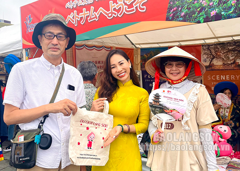 Lạng Sơn quảng bá sản phẩm du lịch tại Lễ hội xúc tiến du lịch - văn hóa Việt Nam tại Nhật Bản