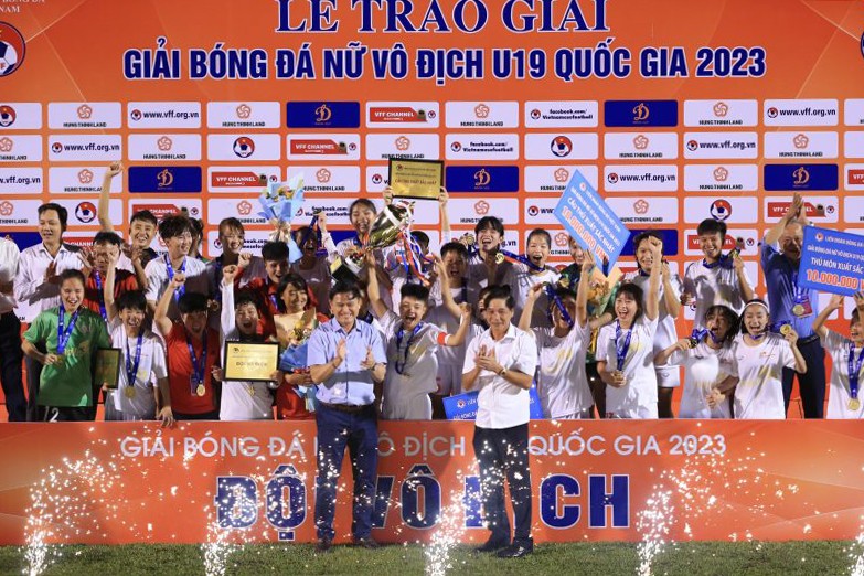 Hà Nam vô địch giải bóng đá nữ U19 quốc gia
