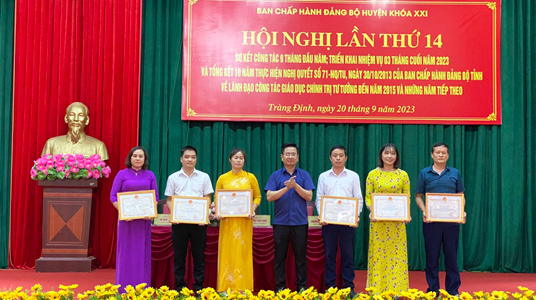 Đảng bộ huyện Tràng Định sơ kết công tác 9 tháng đầu năm và tổng kết 10 năm thực hiện Nghị quyết 71