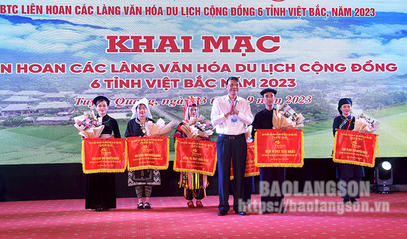 Lạng Sơn tham gia chương trình du lịch “Qua những miền di sản Việt Bắc” lần thứ XIV và lễ hội thành Tuyên năm 2023