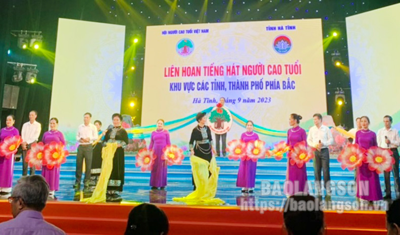 Lạng Sơn đoạt giải B toàn đoàn tại Liên hoan tiếng hát người cao tuổi khu vực các tỉnh, thành phía Bắc