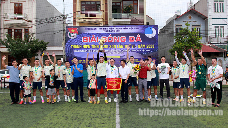 Đội bóng của Thành đoàn Lạng Sơn vô địch Giải Bóng đá thanh niên tỉnh Lạng Sơn