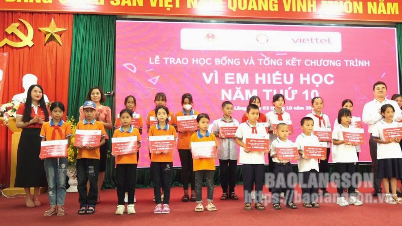 Viettel Lạng Sơn: Hành trình 10 năm chắp cánh ước mơ cho học sinh nghèo