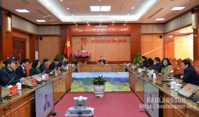 Hội nghị toàn quốc về phát triển các ngành công nghiệp văn hoá Việt Nam