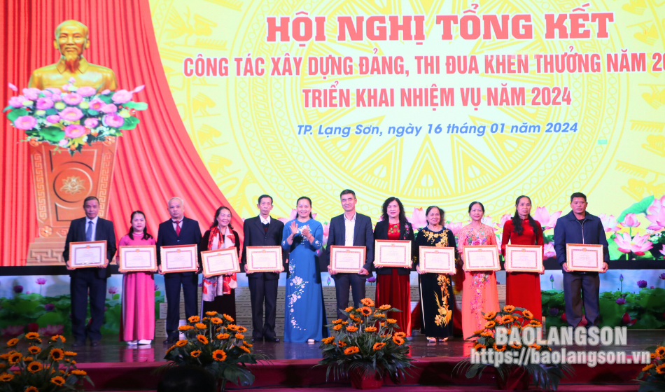 Thành ủy Lạng Sơn: Tổng kết công tác xây dựng Đảng, thi đua – khen thưởng năm 2023