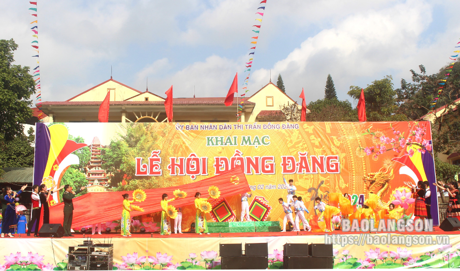 Khai mạc lễ hội Đồng Đăng, thị trấn Đồng Đăng, huyện Cao Lộc