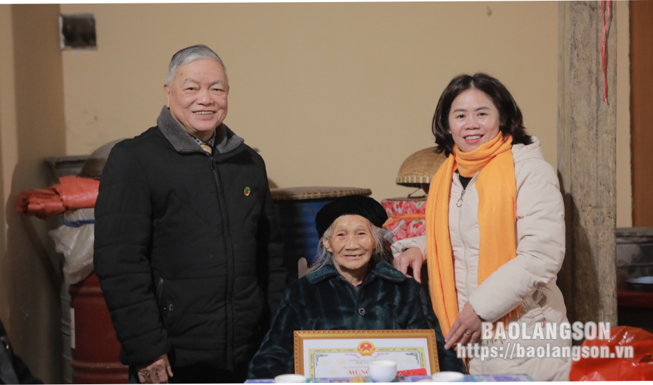 Chúc thọ, mừng thọ người cao tuổi tại huyện Văn Quan, Bình Gia